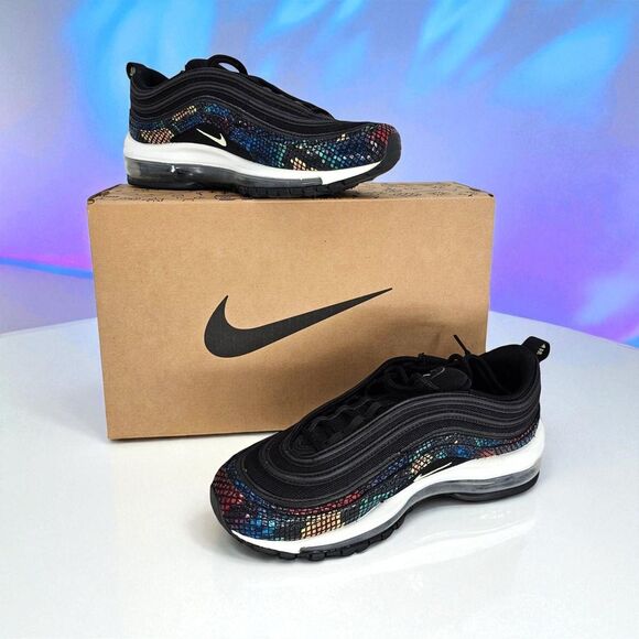 Nike Women's Air Max 97 SE Black Size 8 - Picture 1 of 15